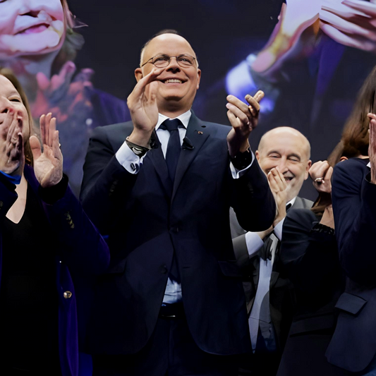 Ă Lille, les militants Horizons font lâĂ©loge dâun capitalisme adaptĂ© aux petits Ă©pargnants