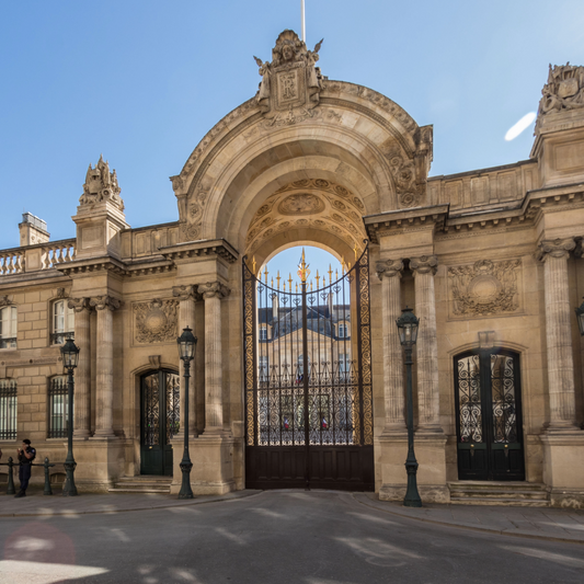 Budget 2027 : un conflit  dense se profile entre Matignon et le Sénat