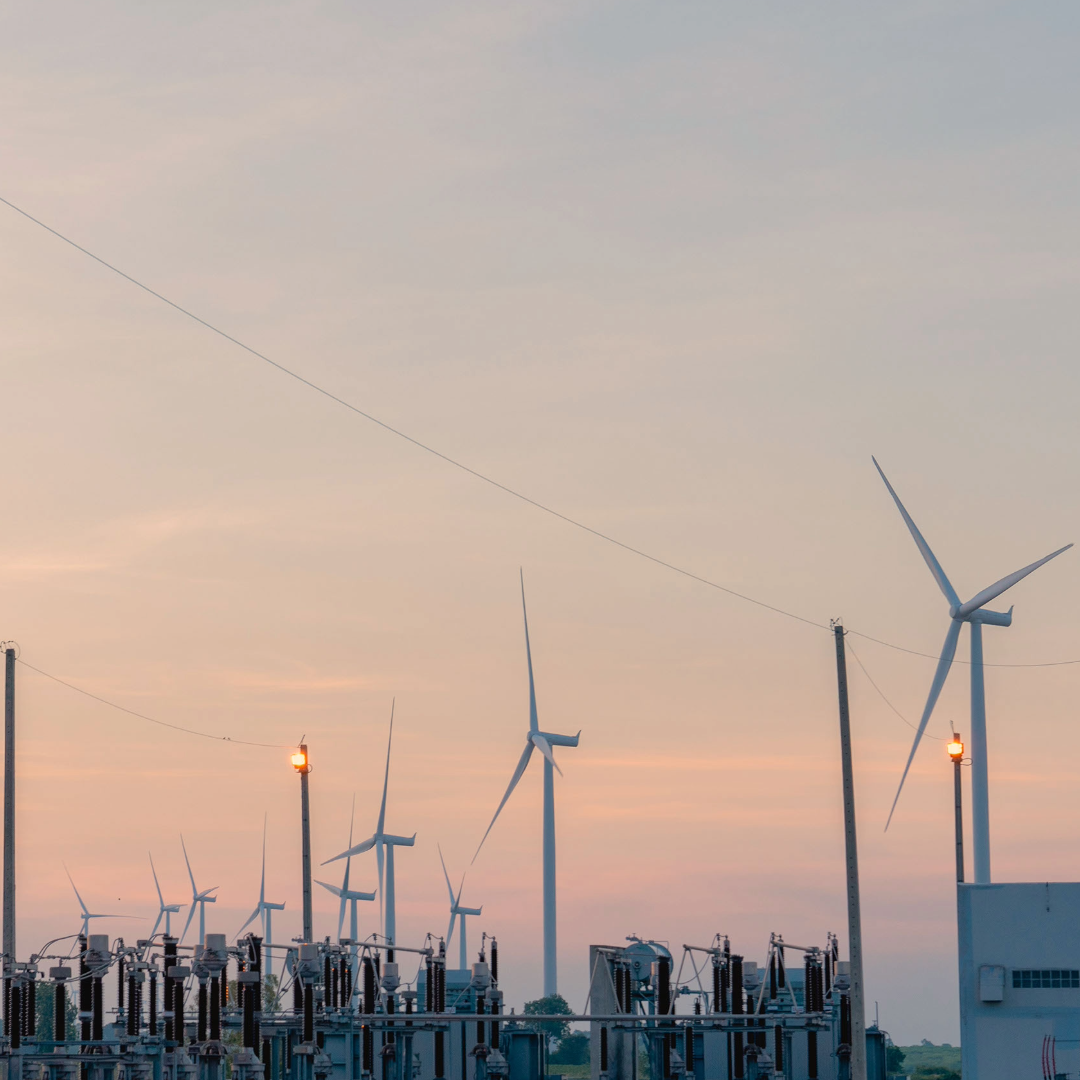 Énergie : Le gouvernement tente de contrôler une hausse des prix qu'il a en partie crée