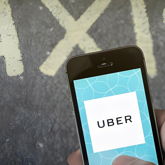 En France, les chauffeurs Uber revendiquent un droit au travail non algorithmique