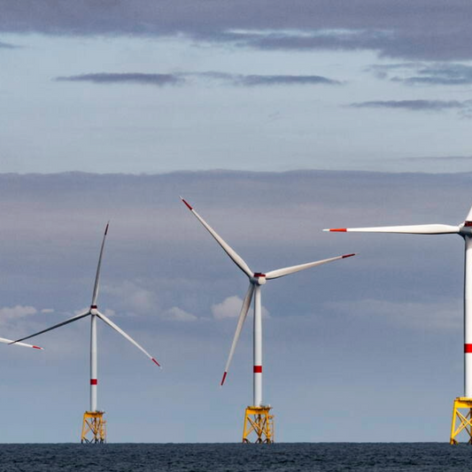 PPE, nucléaire, climat : comment l’État a enterré ses propres promesses énergétiques