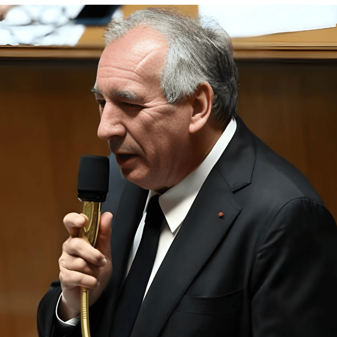 À Chartres, François Bayrou affirme qu’il veut du pouvoir au préfet - Rightbrain Magazine store 