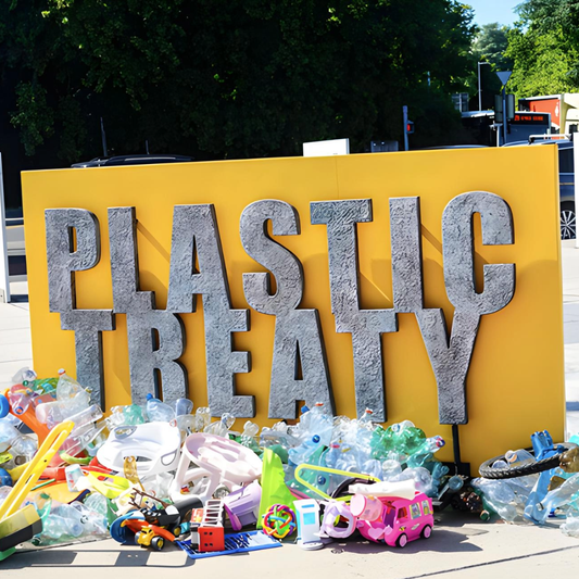 A Genève, un traité enfonce un peu plus des tonnes plastiques dans les abysses - Rightbrain Magazine store 