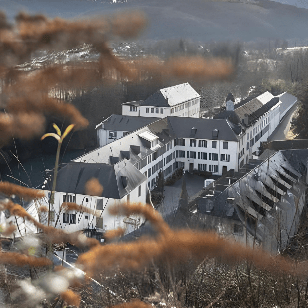 Affaire Bétharram : une autre église doit être construite, et pensée - Rightbrain Magazine store 