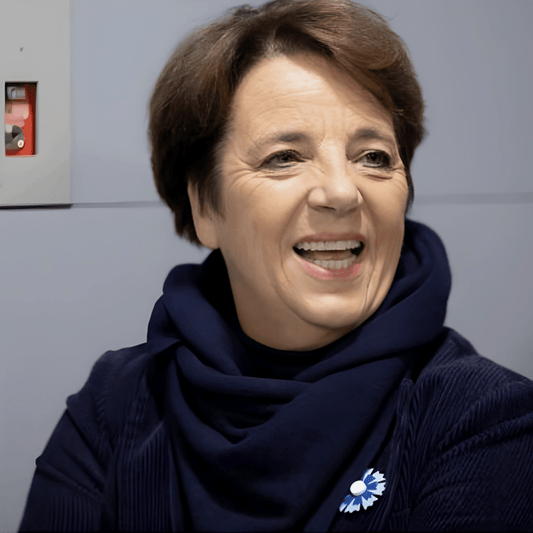 Agnès Canayer : « De nombreux jeunes ignorent qu’ils sont en situation de handicap, ou refusent d’être identifiés comme tels, par peur d’être stigmatisés » - Rightbrain Magazine store 
