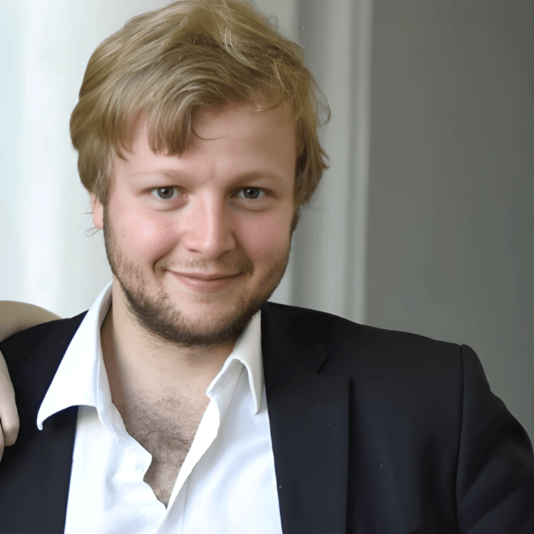 Ambroise de Rancourt : itinéraire d’un transfuge atypique - Rightbrain Magazine store 
