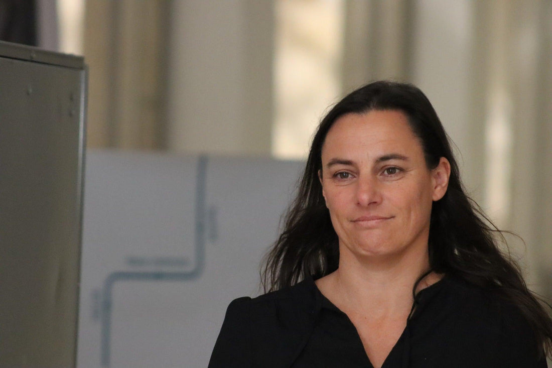 Anna Pic: « A la fin, leur projet consiste à emmerder ceux qui travaillent dans notre pays et qui produisent des richesses » - Rightbrain Magazine store 