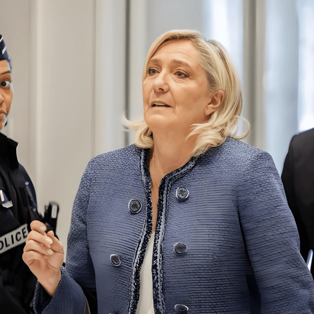 Baby-sitter, militant politique: les étranges fonctions des assistants frontistes à Strasbourg. - Rightbrain Magazine store 