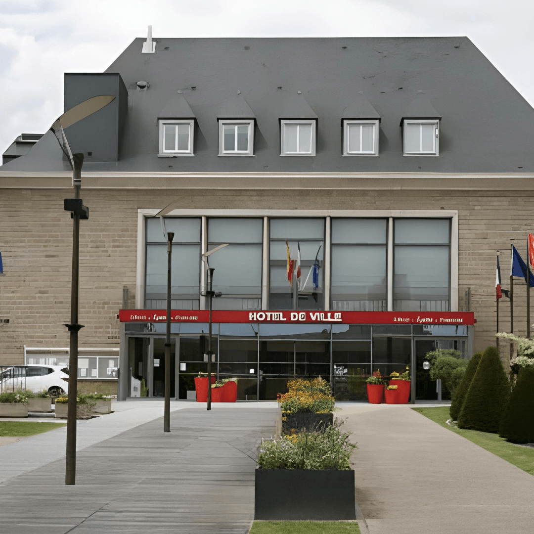 Dans beaucoup de communes, l’engagement local coûte plus qu’il ne rapporte - Rightbrain Magazine store 