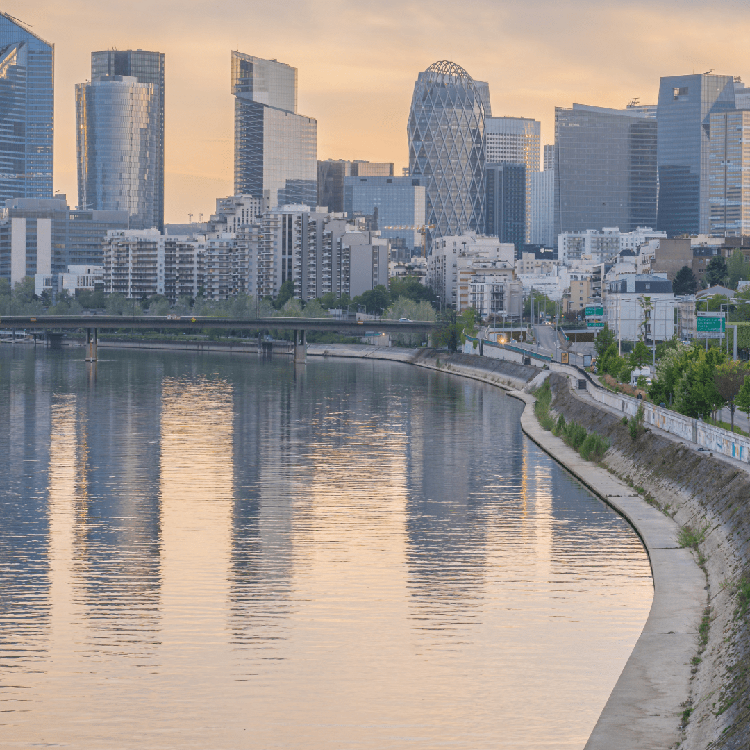 Dans l’ancienne ceinture rouge, la droite municipale gagne du terrain - Rightbrain Magazine store 