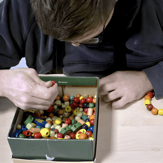 En Angleterre, des chercheurs s’intéressent aux consignes transmises aux autistes - Rightbrain Magazine store 