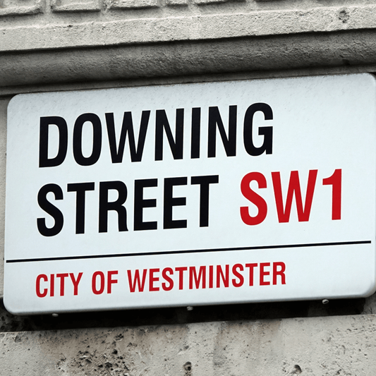 En Angleterre, les mauvais scores du Labour montrent la désuétude du bipartisme. - Rightbrain Magazine store