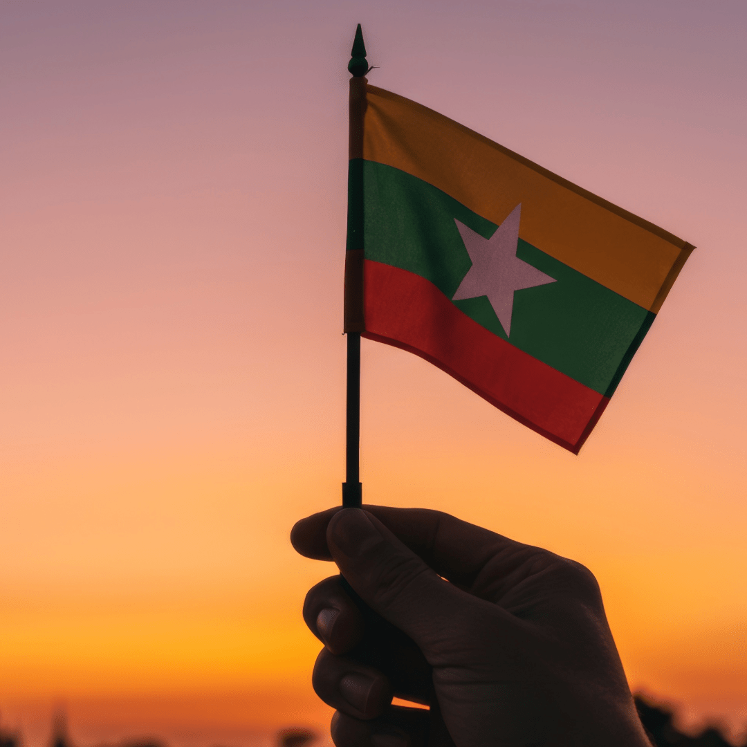 En Birmanie, Aung San Suu Kyi reste une digue face aux nombreuses dérives démocratiques - Rightbrain Magazine store 