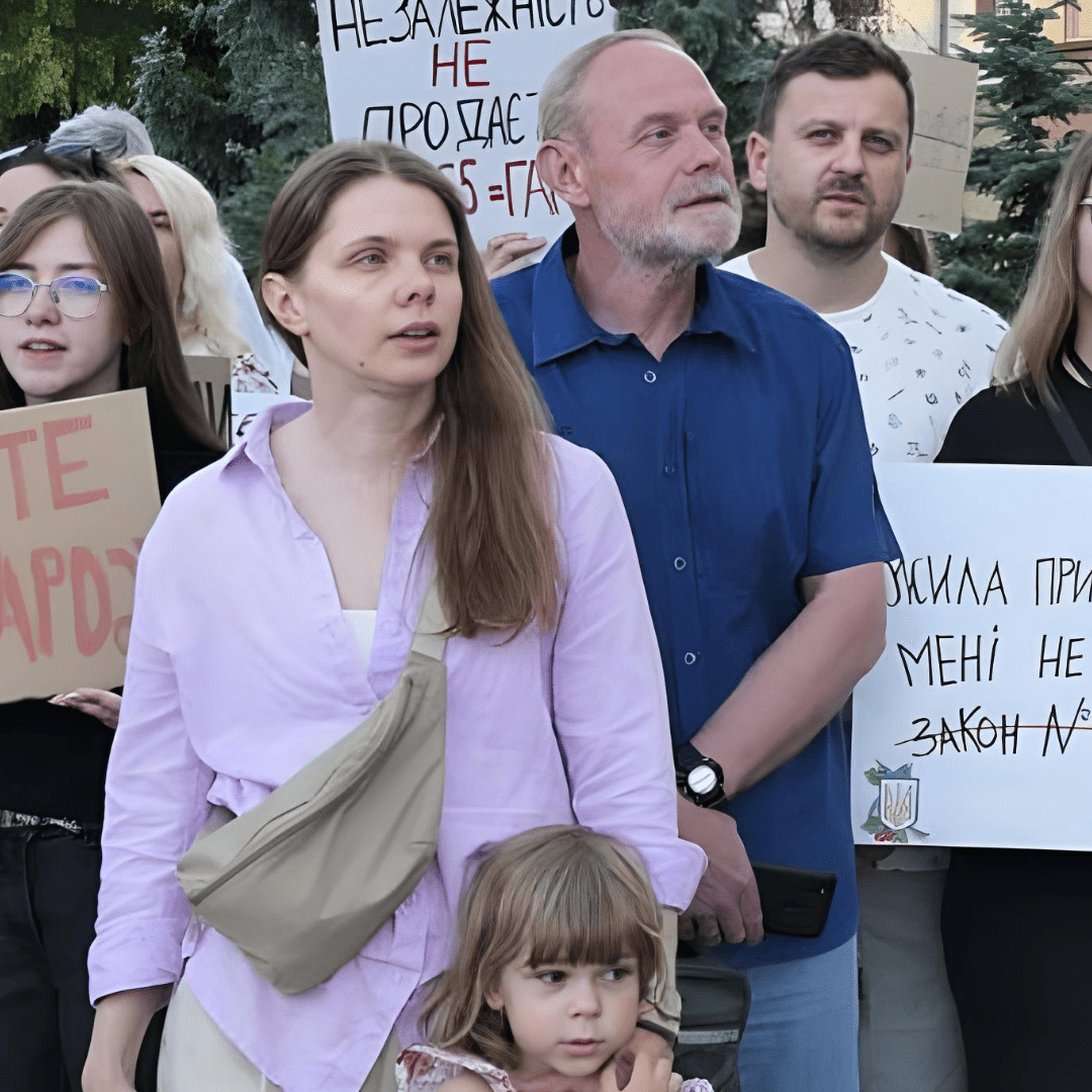 En Ukraine, les parlementaires votent une loi écœurant les anciens révoltés de Maidan - Rightbrain Magazine store 