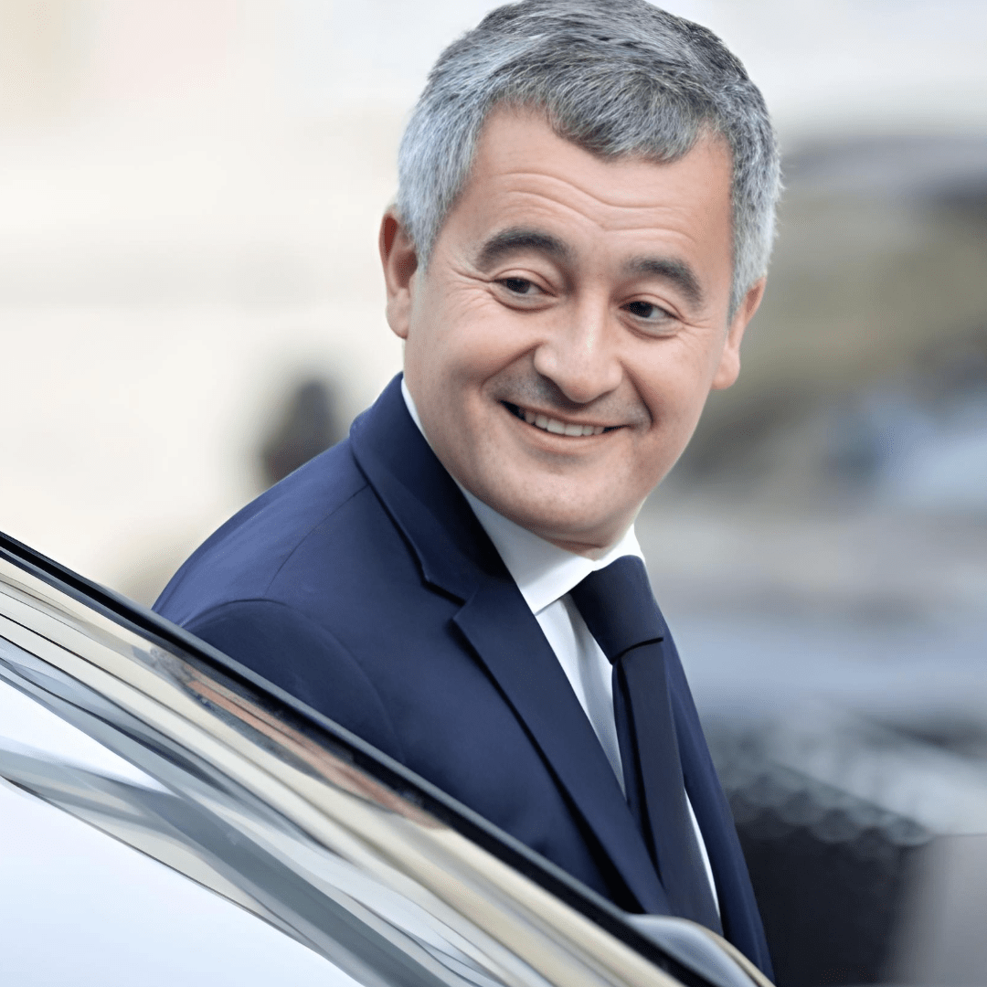 En visite à la prison de la Santé, l’élève Darmanin reste loyal avec son maître - Rightbrain Magazine store 