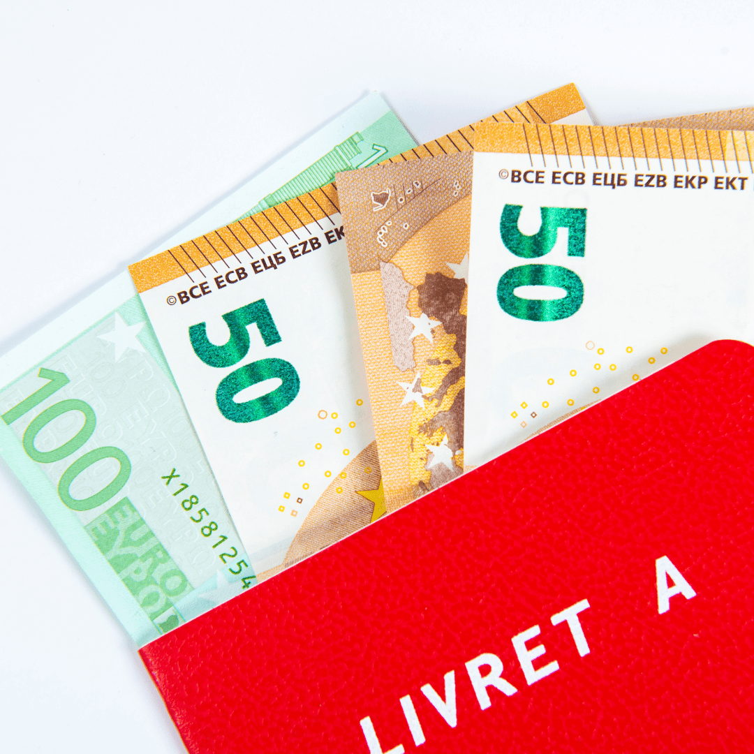 Épargne : les Français délaissent le Livret A et voient l'assurance-vie comme refuge financier - Rightbrain Magazine store 