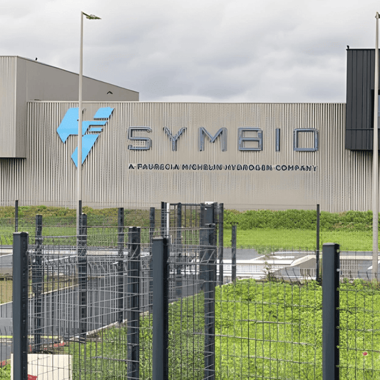 Hydrogène : Stellantis et Symbio sacrifient l’illusion industrielle verte - Rightbrain Magazine store 