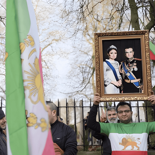 Iran : née sur les réseaux sociaux, une nouvelle démocratie clandestine pourrait prendre le pouvoir - Rightbrain Magazine store 