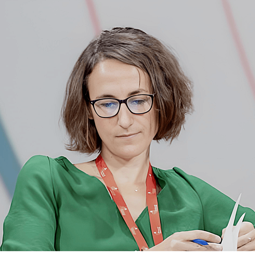 La Dette : une nouvelle arme corrosive pour les députés souhaitant restreindre les libertés associatives - Rightbrain Magazine store 