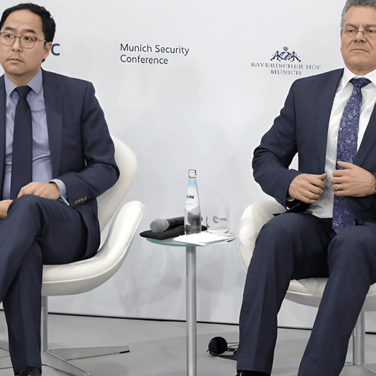 L’accord invisible : Washington et Pékin négocient sans bruit un partage du monde - Rightbrain Magazine store 