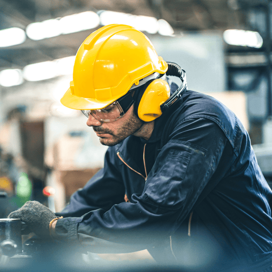 Le Pont-de-Claix : un portrait brisé d'une France qui n'a pas su protéger son industrie - Rightbrain Magazine store 