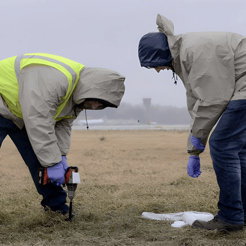 Les PFAS : polluants éternels ou nouveaux piliers de la croissance verte ? - Rightbrain Magazine store 