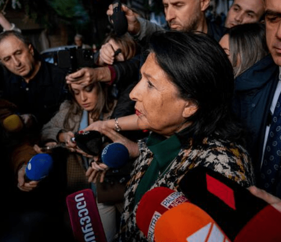 Portrait. Salomé Zourabichvili : une europhile face à l'autoritarisme de Rêve géorgien - Rightbrain Magazine store 