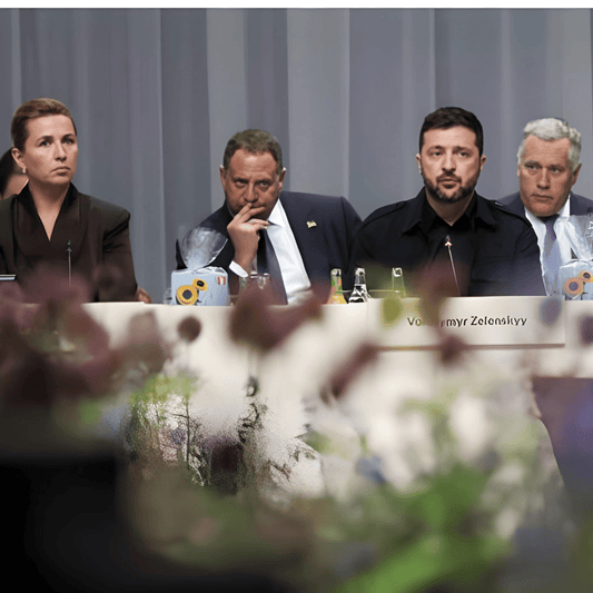Sous la menace russe, l’Europe divisée cherche une stratégie de défense commune - Rightbrain Magazine store 