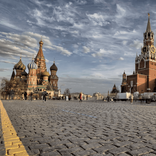 Vladimir Poutine en échec : ses stratégies militaires belliqueuses s’essoufflent - Rightbrain Magazine store