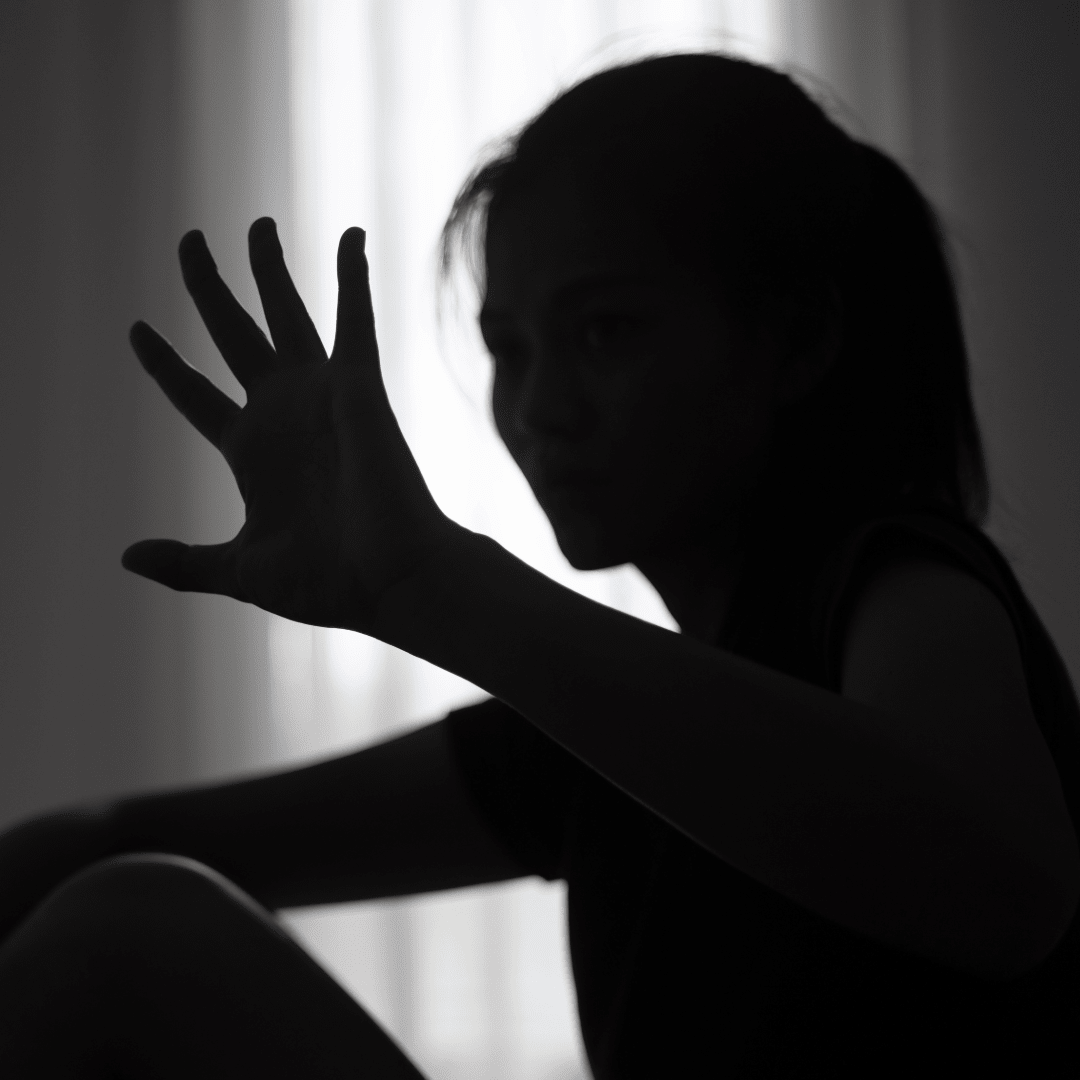 VSS : la France face à l'onde de choc des violences dans les couples - Rightbrain Magazine store