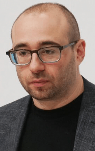 Yascha Mounk, le politologue qui avait vu venir les crises démocratiques en Occident - Rightbrain Magazine store 